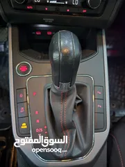  10 سيات ارونا FR  2021 فل اضافات دهان الشركة المنتجة لون ابيض سقف اسود