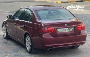  8 Bmw   2011  320i