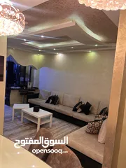  5 شقه للبيع الجبيهه شبه ارضي  حي ام زويتينه تشطيب سوبر ديلوكس البيع بداعي السفر