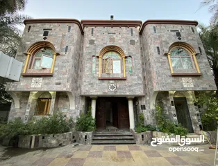  30 غرف للشباب العمانين في الخوض قرب دوار نماء