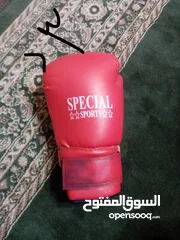  3 قفازات ملاكمه