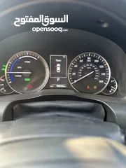  9 LEXUS ES300h