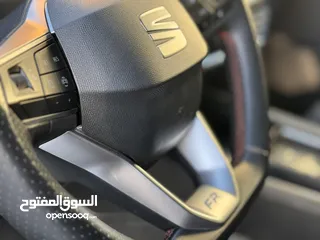  6 سيارة سيات ليون