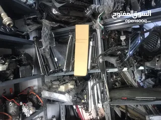  12 قطع كامري ولكزس وبريوس NX ES RX
