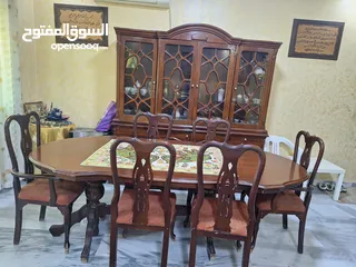  2 طقم كنب وطاوله سفره مع الكراسي للبيع