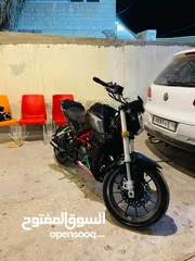  1 250,, 2019