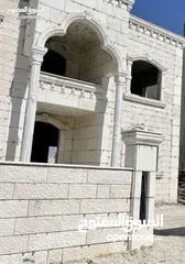  5 فيلا عظم للبيع الزرقاء ضاحية المدينة بسعر مغري