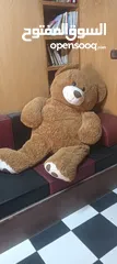  2 دبدوب حجم كبير جدا ناعم قابل للغسل ممكن يغسل بالغساله الاتوماتيك لم يغسل بعد ولعبه غوريلا كبيره