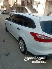  4 فورد فوكس 2012  قوة المحرك 1600 عداد السياره 170 الف يد ثانيه   سعر على كاش 35