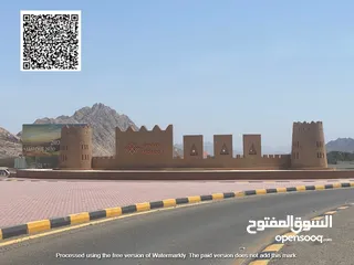  1 ارض للبيع بمصفوت سكنى زاوية شارعين