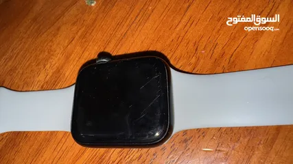  9 ابل واتش se 2 , 44mm للبيع ب سعر مميز