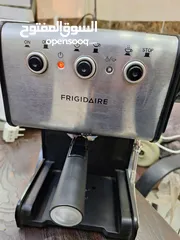  4 ماكينة Frigidaire  espresso وارد الخارج بحالة ممتازة