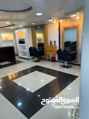  12 صالون سيدات للبيع سبب البيع السفر للخارج