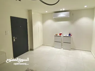  17 شقه للبيع في بيرزيت