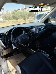  3 ميتسوبيشي اوت لاندر