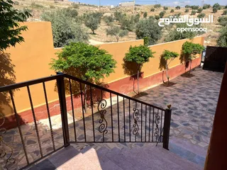 17 مزرعة نور الشمس بيرين صروت إيجار يومي او شهري