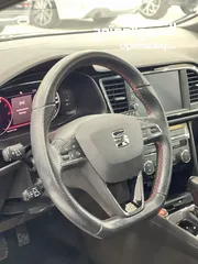  8 Seat leon fr // فتحة سقف بانوراما كاملة الاضافات طلاء الشركة يد صفر