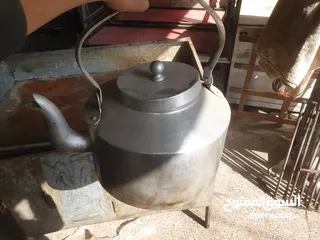  15 معدات مطعم متنوعه مستخدم نظيف للبيع اغلب المعدات جديده ولم يتم استخدامها وبحاله ممتازه والسعر مغري