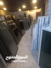  9 عاااالم المستعمل جميع انواع الشبابيك المنيوم والبوابالخشب والحديد والمطابخ