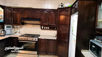  13 شقة طابق ارضي معلق بمساحه 194 متر للبيع بتلاع العلي  ( Property ID : 31652 )