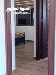  6 شقه ارضيه مع تراس مفروشه لايجار للعائلات فقد