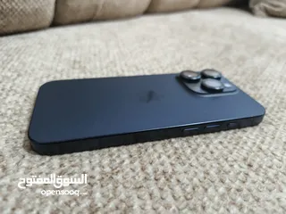  2 أيفون 15 برو 512g مشفر