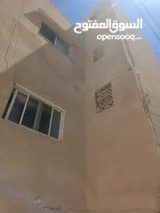 1 منزل للبيع