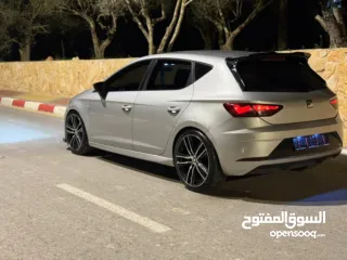  1 سيات ليون 2018 للبيع