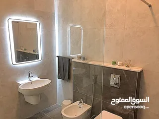  37 فيلا مفروشة للإيجار 1400م2 ( Property 38610 )-175034702