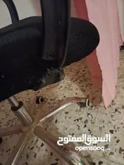  1 كرسى مكتبى ظهره طبى