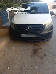  2 باص مرسيدس ڤيتو