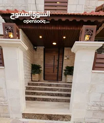  1 شقة سوبر ديلوكس مميزة جبل عمان غير مفروشة منطقة راقية و هادئة