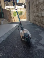  4 سكوتر مع شاحن 48فولت