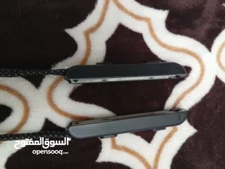  4 NINTENDO SWITCH OLED