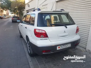  4 ميتسوبيشي اوتلاندر موديل 2006 Mitsubishi outlander 2006