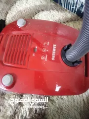  2 مكنسه  كهربائيه