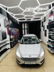  1 فورد فوكس 2015 للبيع التفاصيل موجودة كالمه علا الاعلان