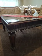  7 طقم كنب بحالة جيدة للبيع