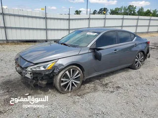  4 تم الوصول NISSAN ALTIMA SR 2020 وارد امريكا أوراق جمارك البيع بالحادث