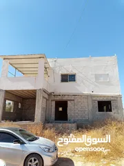  2 بيت طابق واحد ( الثاني )  أو طابقين اثنين حسب الطلب