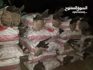  1 فحم الحياة لجود أنواع الفحم اليمني  الجوده هدفنا رضاكم وحسن تعاملكم يوجد لدينا  قسم خاص بتجزئة