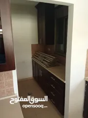  4 شقة للبيع عين منجد