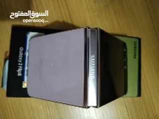  4 سامسونج  Z Flip 5 جلكسي فليب 5