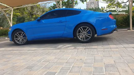  14 Ford Mustang premium plus full option 2017 ecopoost