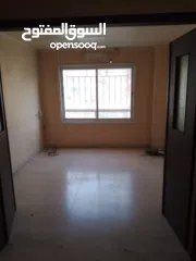  3 مكتب للإيجار