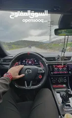  8 سوبيرب سبورت لاين 4X4.
