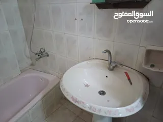  3 منزل دوبلكس شبه مستقل للبيع