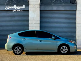  17 تويوتا بريوس 2012 اقساط من المعرض مباشره بدون واسطة بنوك او شركات تسهيل