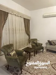  1 كراسي للمجلس