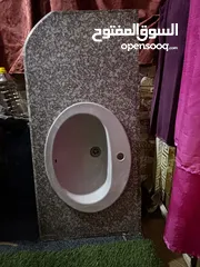  5 مجلى حمام  مع مغسلة بحالة جيدة للبيع الي معني يتواصل معي عالرقم